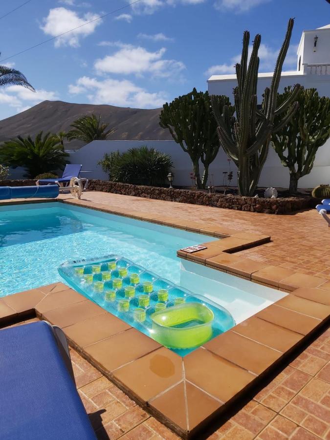 Villa Lucky - Heated Pool Mácher