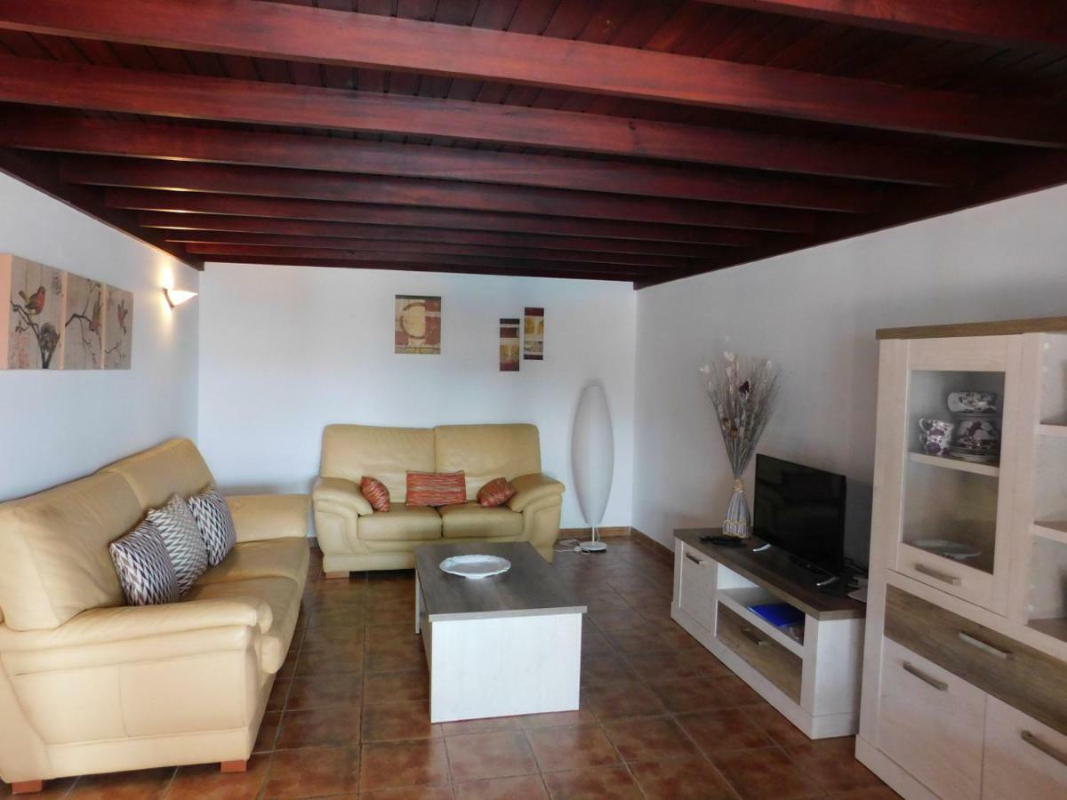 Lucky - Heated Pool Villa Macher