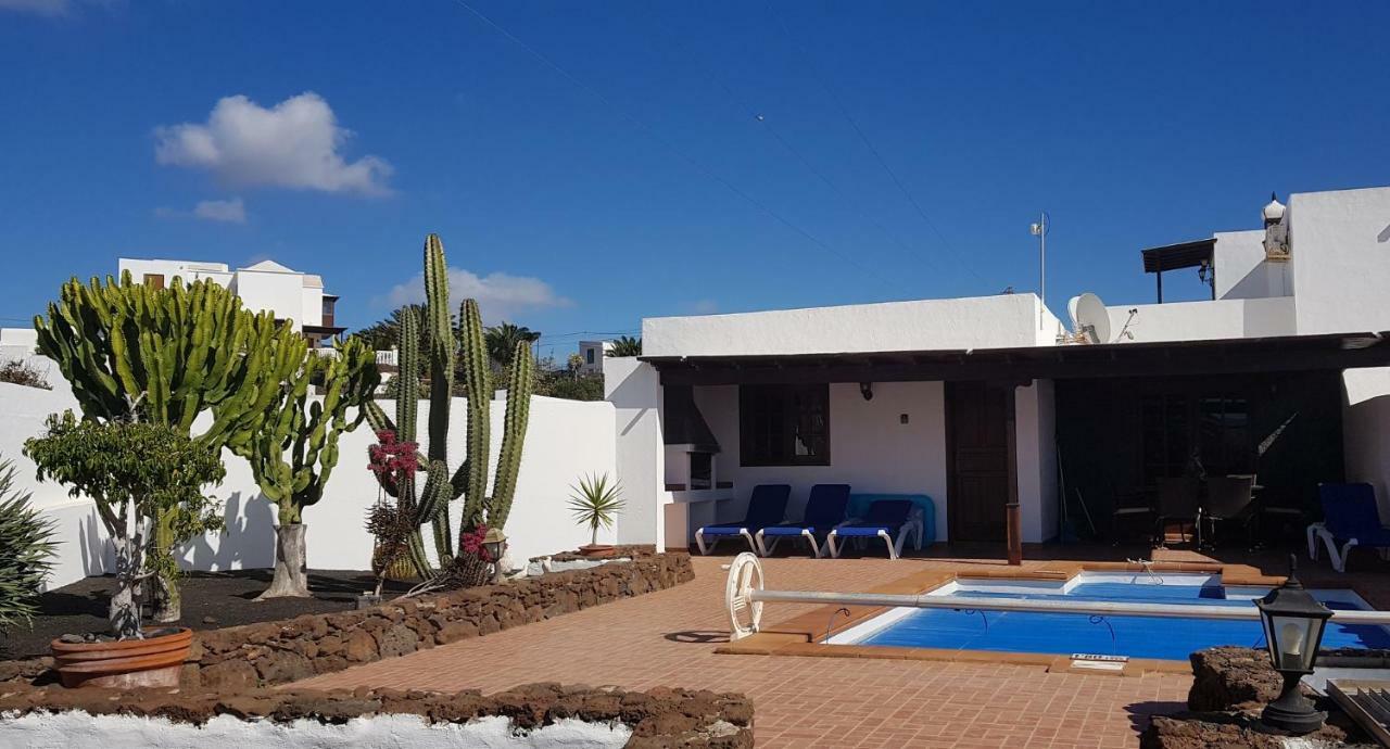 Villa Lucky - Heated Pool *